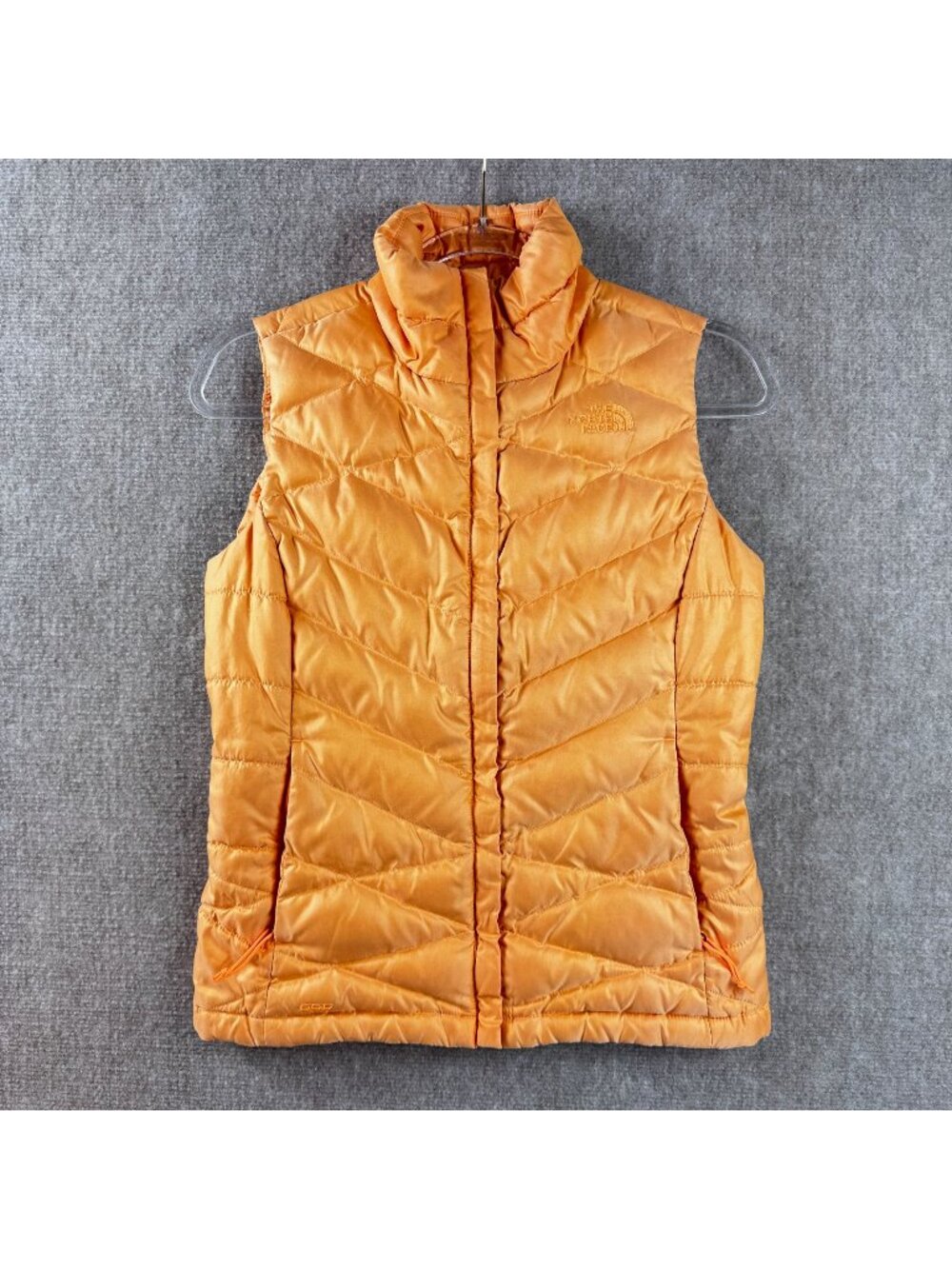 The North Face Aconcagua 550 Goose Down Puffer Vest Womens XS Orange Sherbert